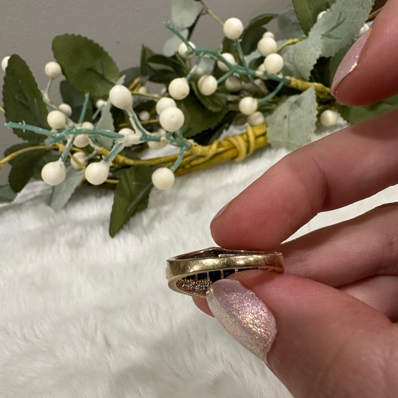 14K White Gold Sapphire & Diamond Ring - Picture 8 of 13